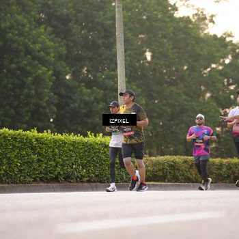 Runner Photo 6394666