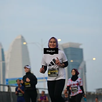Runner Photo 6394678
