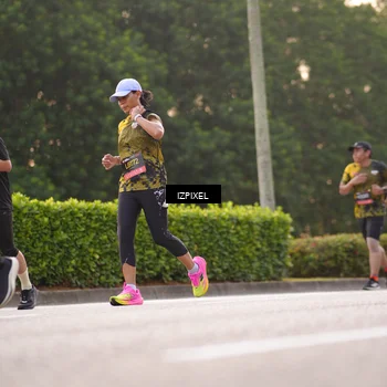 Runner Photo 6394679