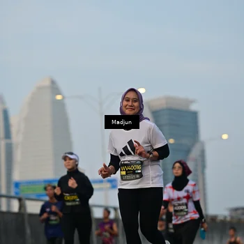 Runner Photo 6394682