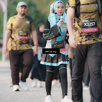 Runner Photo 6394692