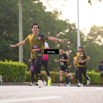 Runner Photo 6394703