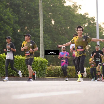 Runner Photo 6394706