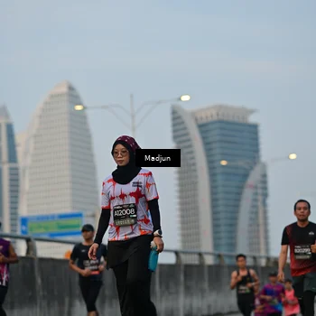 Runner Photo 6394721