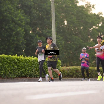 Runner Photo 6394744