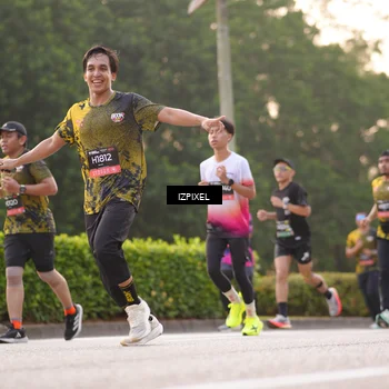 Runner Photo 6394766