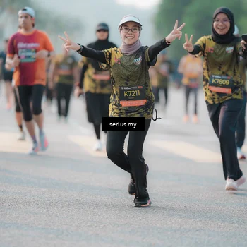Runner Photo 6394776