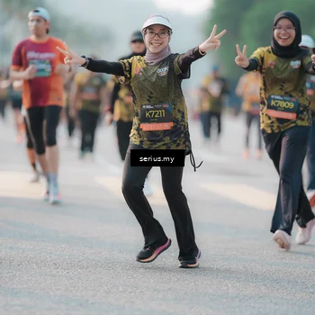 Runner Photo 6394777