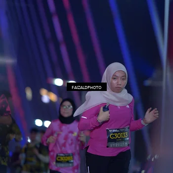 Runner Photo 6394785