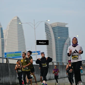 Runner Photo 6394787