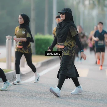 Runner Photo 6394832