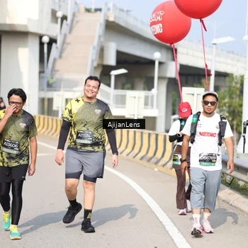 Runner Photo 6394843