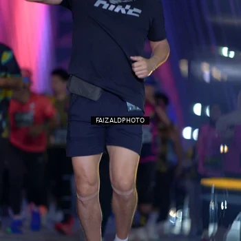Runner Photo 6394845