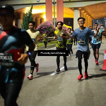 Runner Photo 6394850