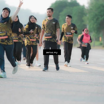 Runner Photo 6394857