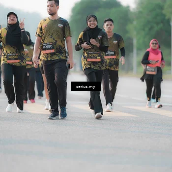 Runner Photo 6394869