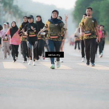 Runner Photo 6394870