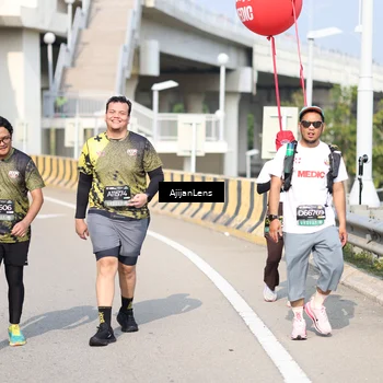 Runner Photo 6394883