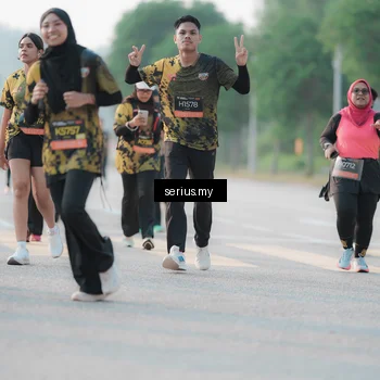 Runner Photo 6394896