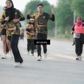 Runner Photo 6394897