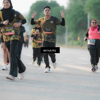 Runner Photo 6394898