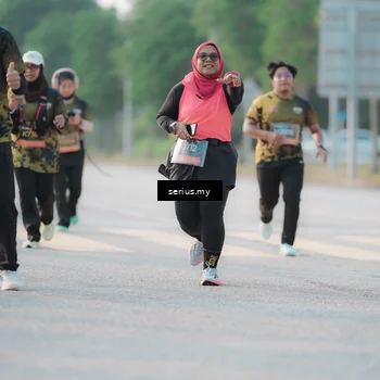 Runner Photo 6394905