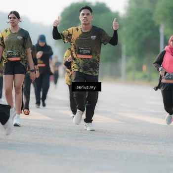 Runner Photo 6394910