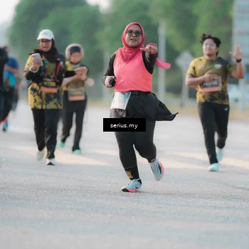 Runner Photo 6394916