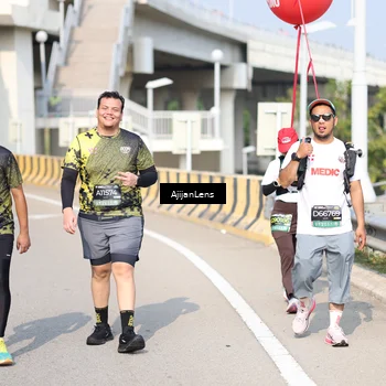 Runner Photo 6394932