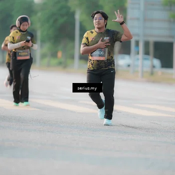 Runner Photo 6394933