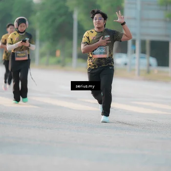 Runner Photo 6394934