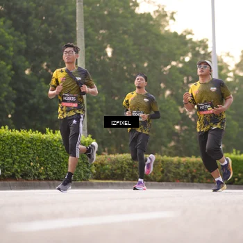 Runner Photo 6394941