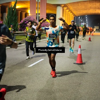 Runner Photo 6394956