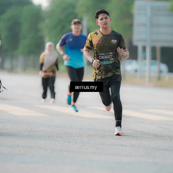 Runner Photo 6394966