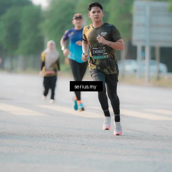 Runner Photo 6394971
