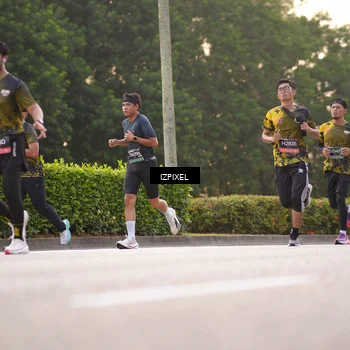 Runner Photo 6394995