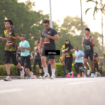 Runner Photo 6395049