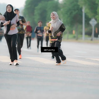 Runner Photo 6395066