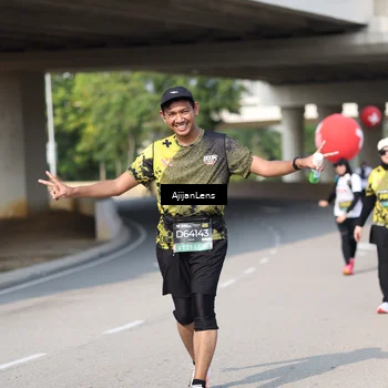 Runner Photo 6395070