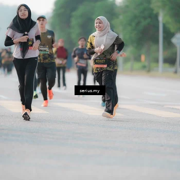 Runner Photo 6395074
