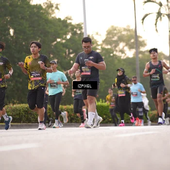 Runner Photo 6395083