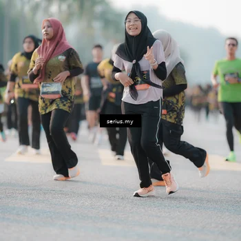 Runner Photo 6395113