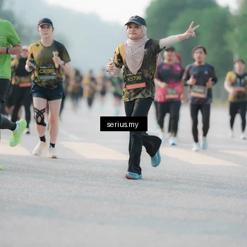 Runner Photo 6395136