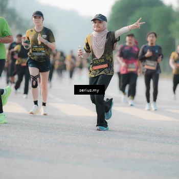 Runner Photo 6395142