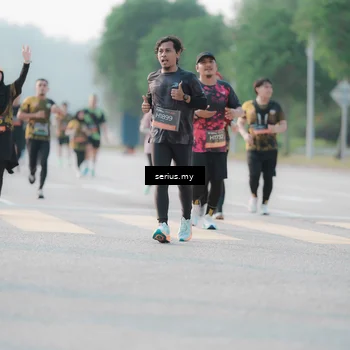 Runner Photo 6395187