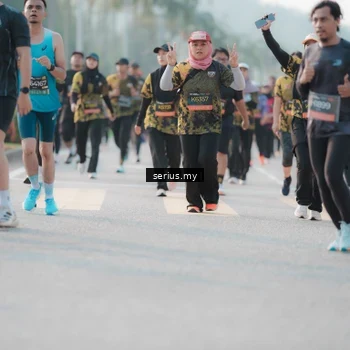 Runner Photo 6395205