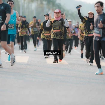 Runner Photo 6395207