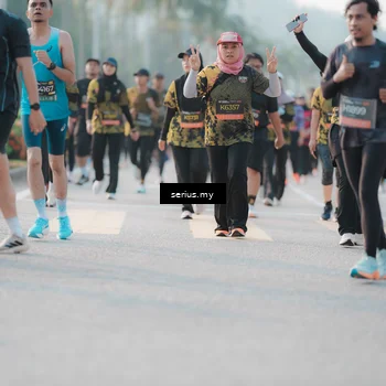 Runner Photo 6395212