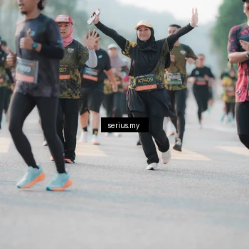 Runner Photo 6395217