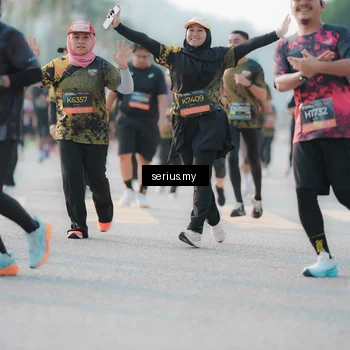Runner Photo 6395224
